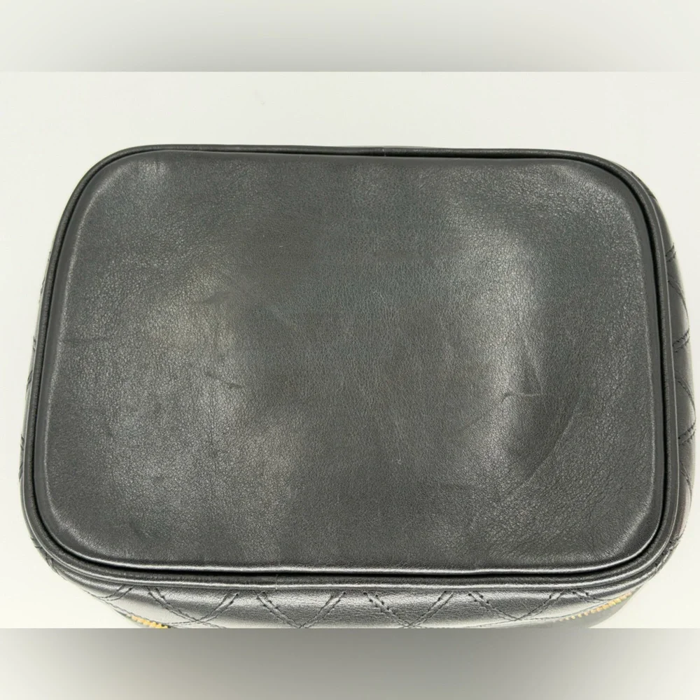 CHANEL Black Quilted Vanity Case w/Dust Bag, Authentication Card, and COA - Picture 2 of 15